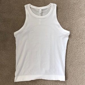 lululemon Tank (Swiftly Breeze Tank Relaxed Fit)
